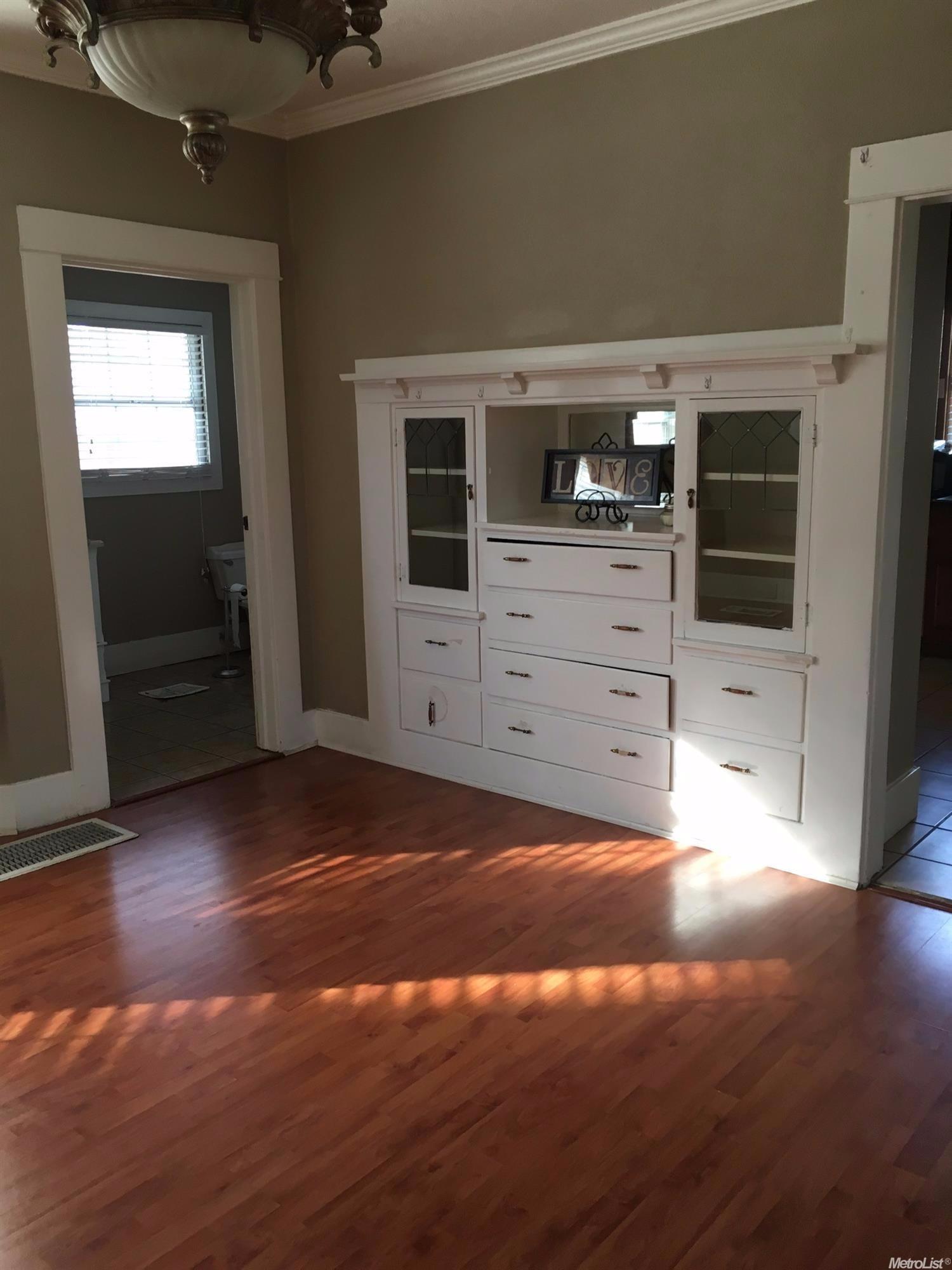 1051 S Central Ave, Lodi, CA 95240 photo 6