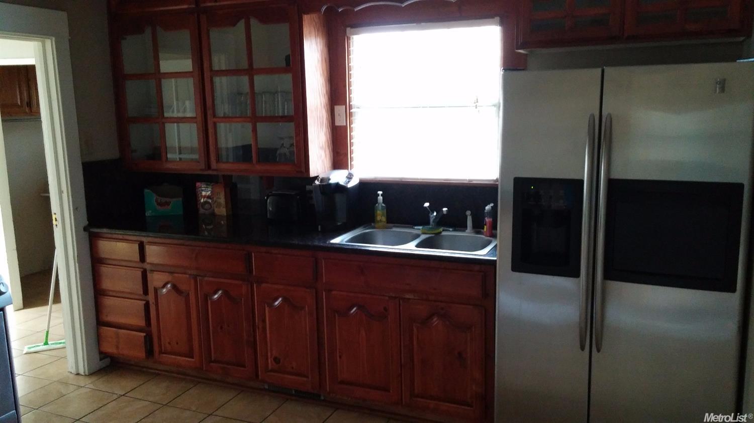 1051 S Central Ave, Lodi, CA 95240 photo 10