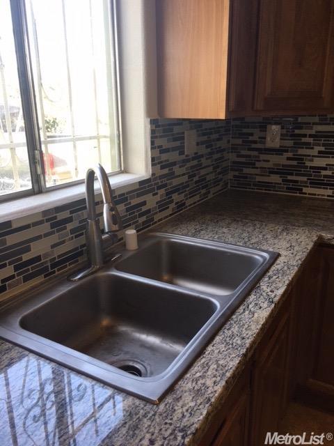 716 Lassen Ave, Modesto, CA 95358 photo 5