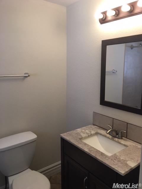 716 Lassen Ave, Modesto, CA 95358 photo 12