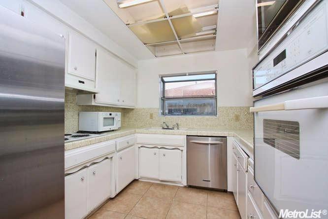 6411 Rolling Way, Carmichael, CA 95608 photo 9