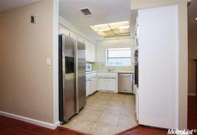 6411 Rolling Way, Carmichael, CA 95608 photo 8