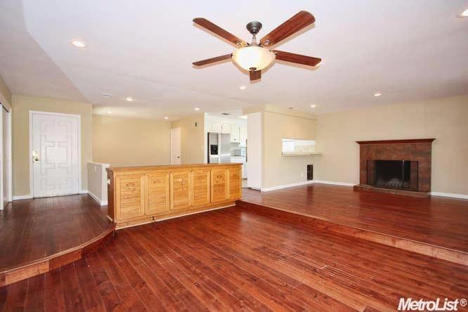6411 Rolling Way, Carmichael, CA 95608 photo 4