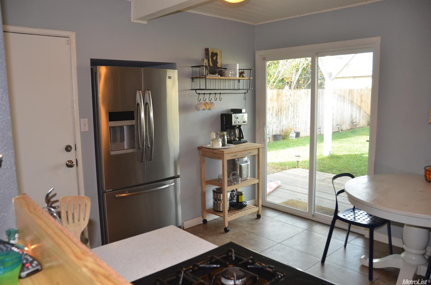 331 E 22nd St, Tracy, CA 95376 photo 9