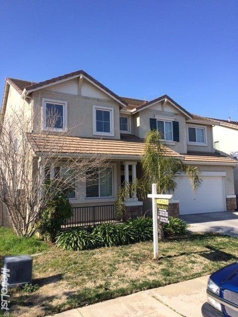 423 Zinnia Ct, Merced, CA 95341 photo 2