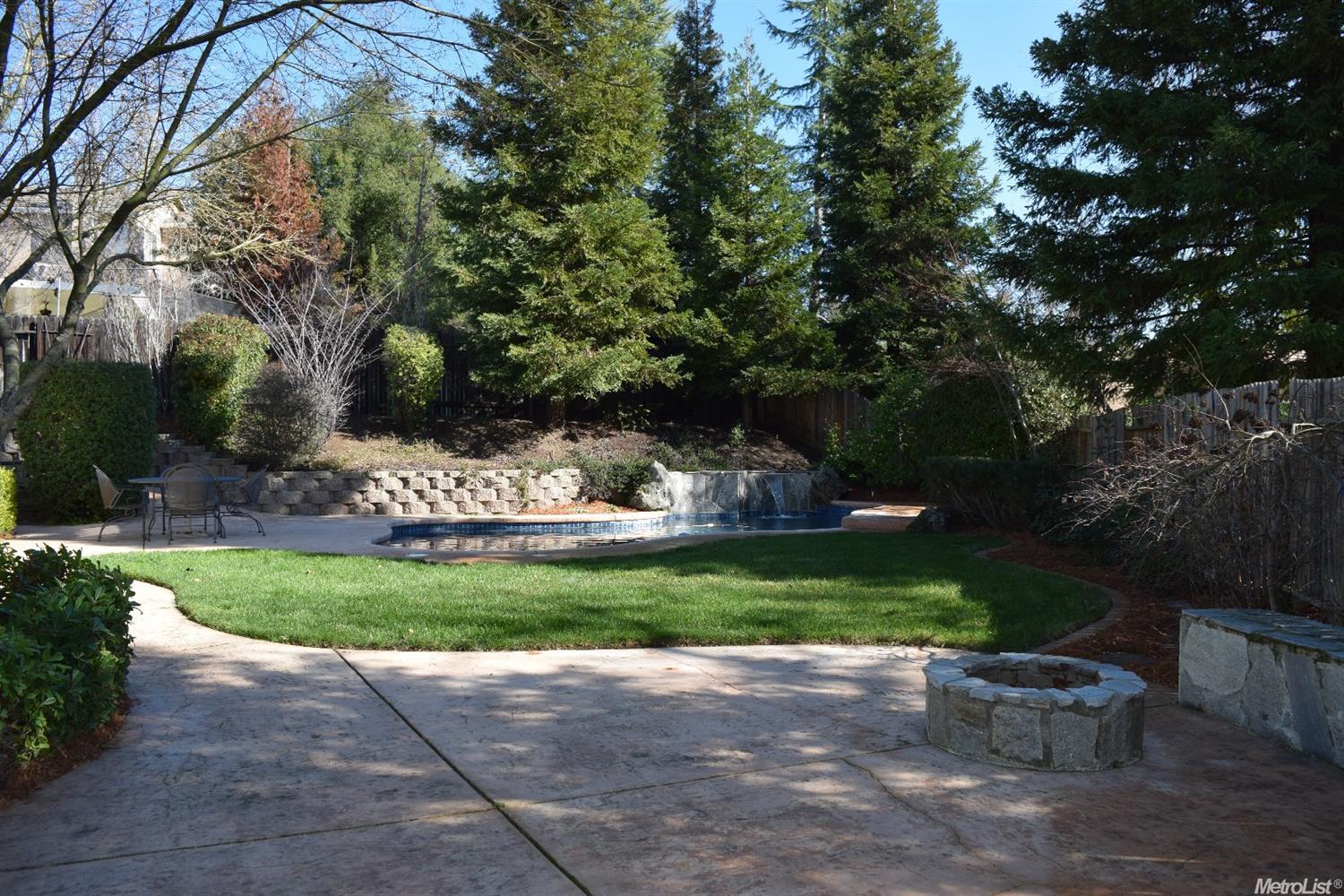 102 Singer Ln, Folsom, CA 95630 photo 8