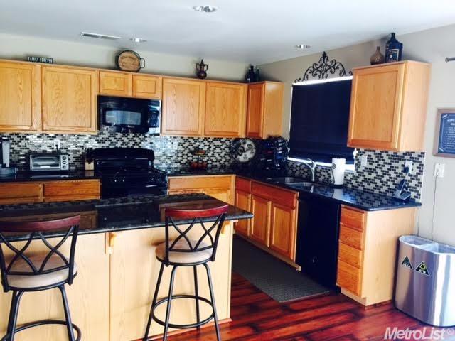 390 Glenbriar Cir, Tracy, CA 95377 photo 6