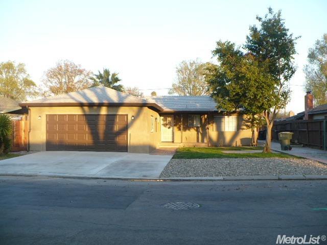 1826 Enslen Ave, Modesto, CA 95350 photo 1