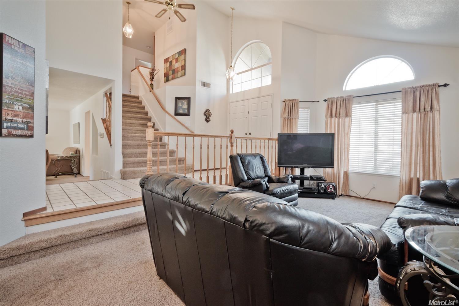 317 High Point Ct, Modesto, CA 95357 photo 5