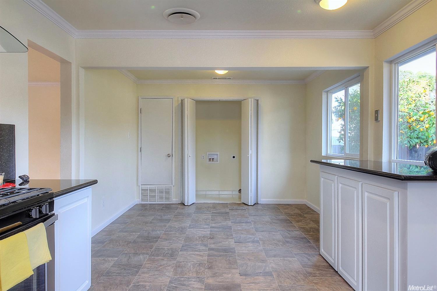 1213 E Morris Ave, Modesto, CA 95350 photo 11