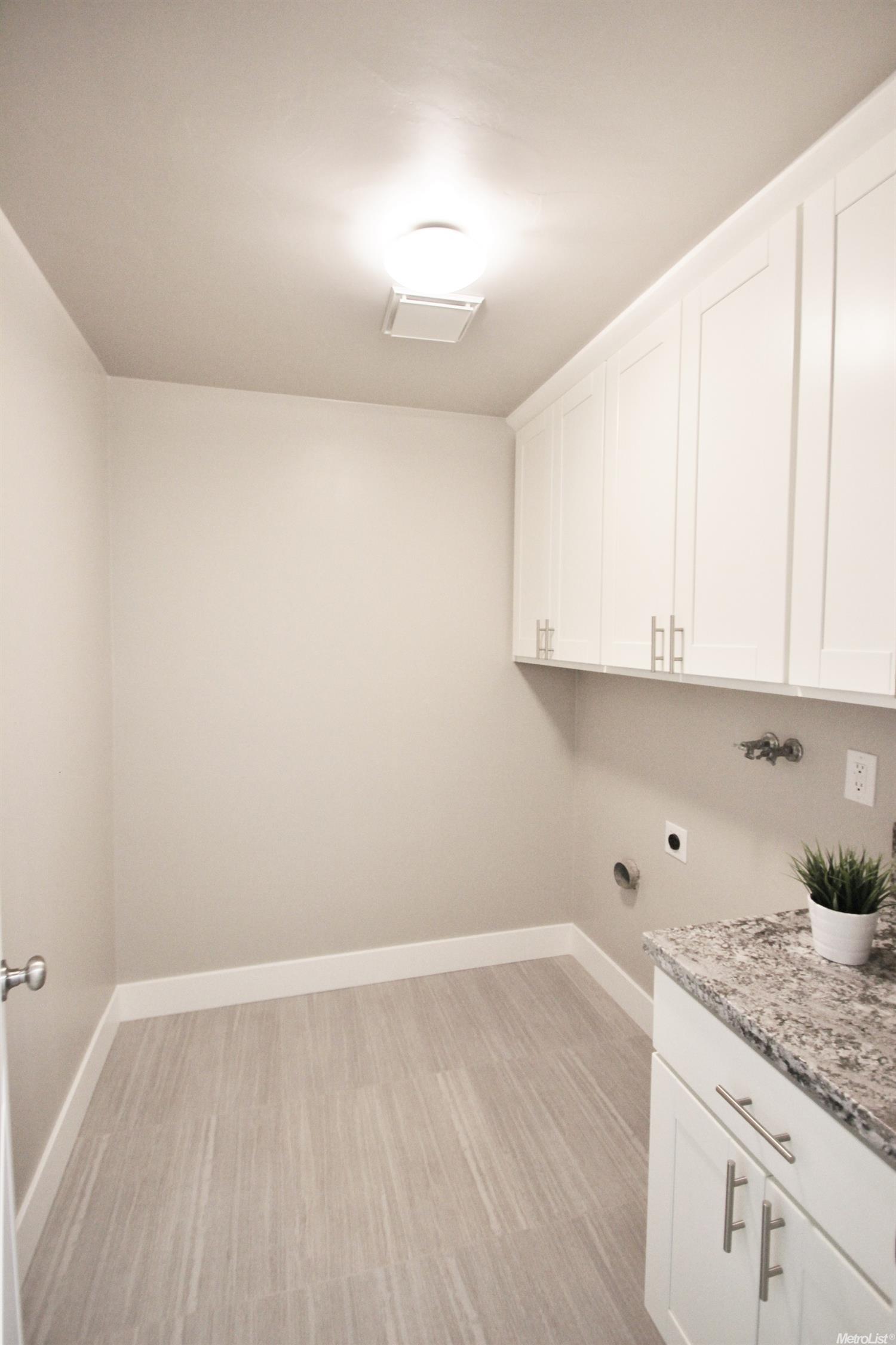 5778 Haskell Ave, Carmichael, CA 95608 photo 18