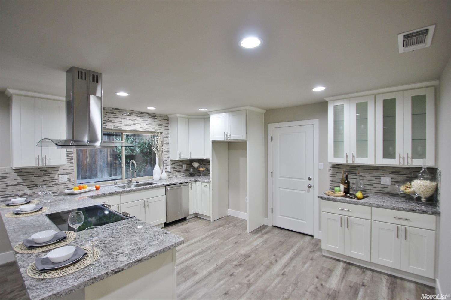 5778 Haskell Ave, Carmichael, CA 95608 photo 9