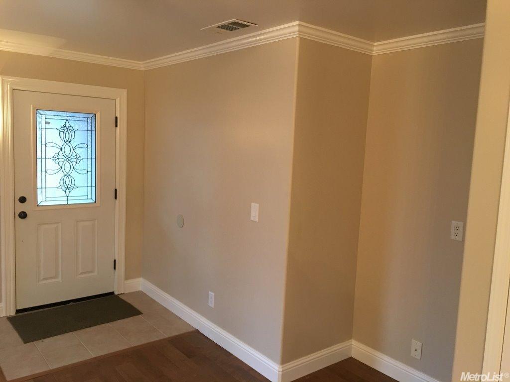 305 E Main St, Winters, CA 95694 photo 20