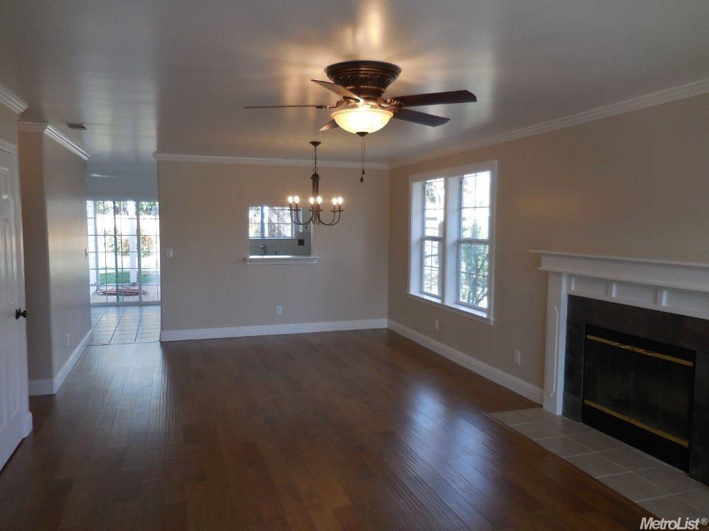 305 E Main St, Winters, CA 95694 photo 8
