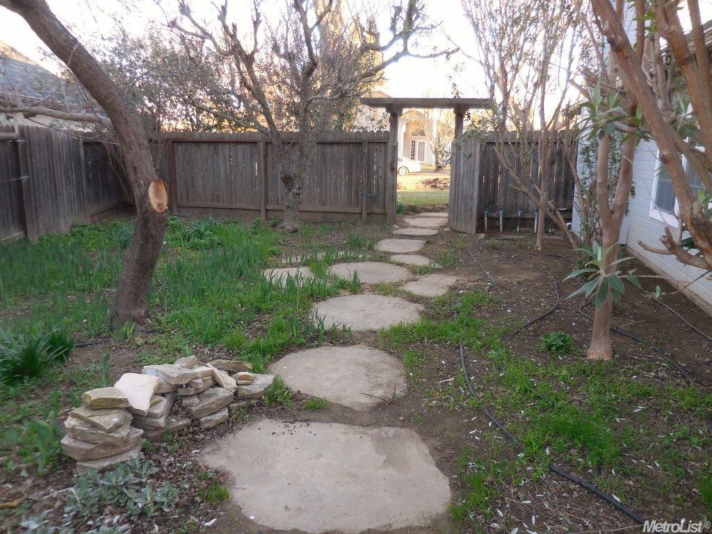 305 E Main St, Winters, CA 95694 photo 25