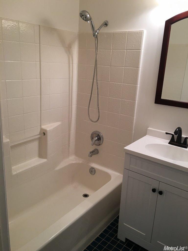 305 E Main St, Winters, CA 95694 photo 11