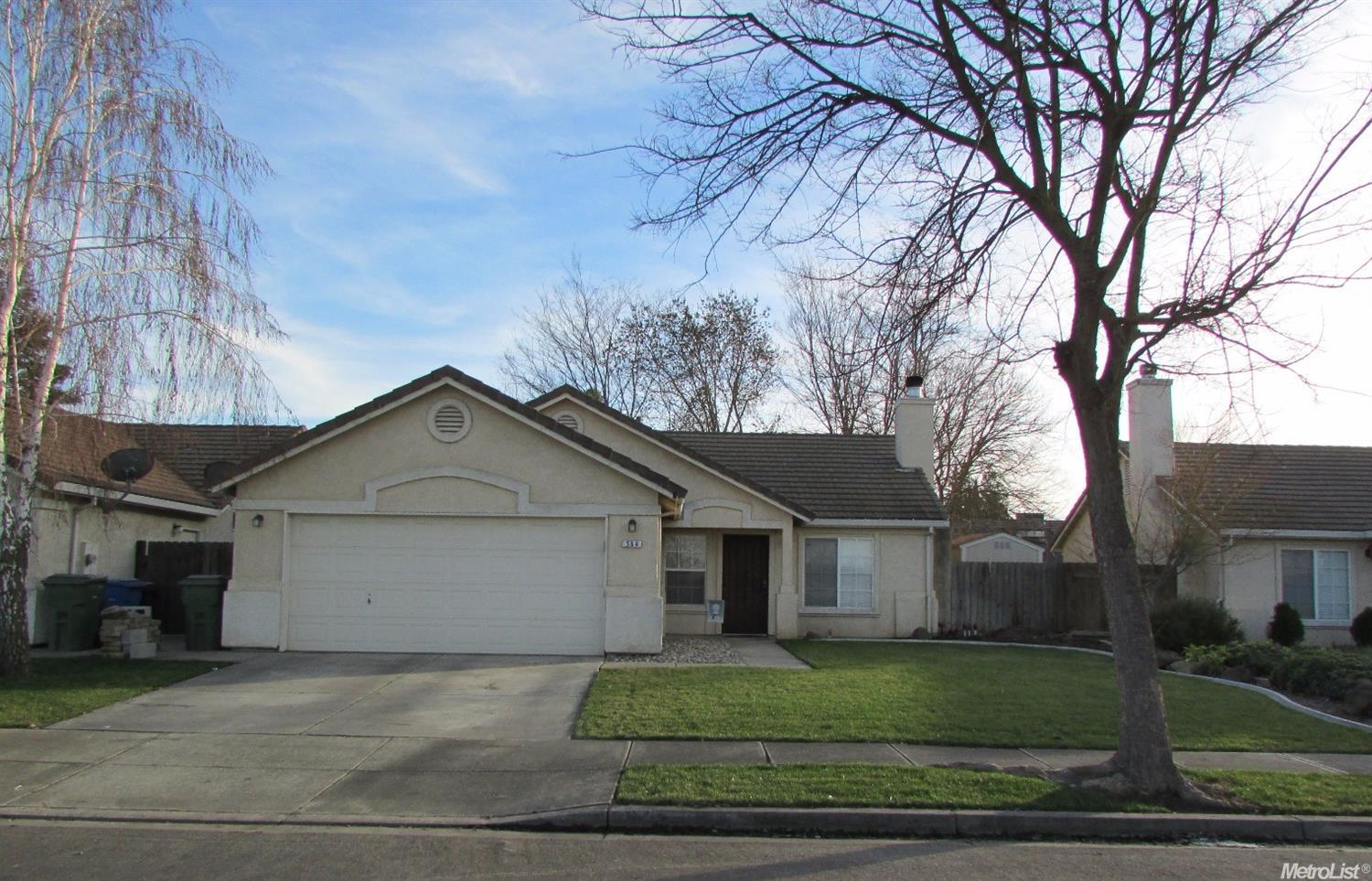 564 Sunday Dr, Turlock, CA 95382 photo 1
