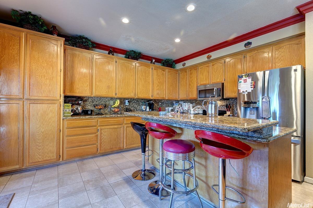 2150 Tahoe Cir, Tracy, CA 95376 photo 11