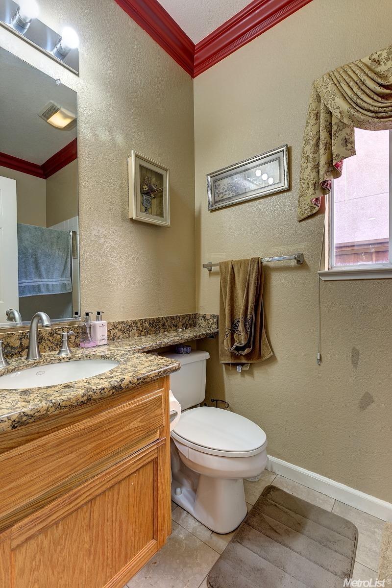 2150 Tahoe Cir, Tracy, CA 95376 photo 24