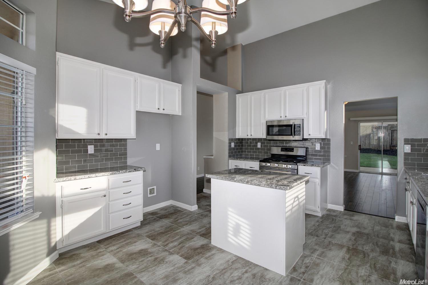 5412 Snow Spring Pl, Antelope, CA 95843 photo 4