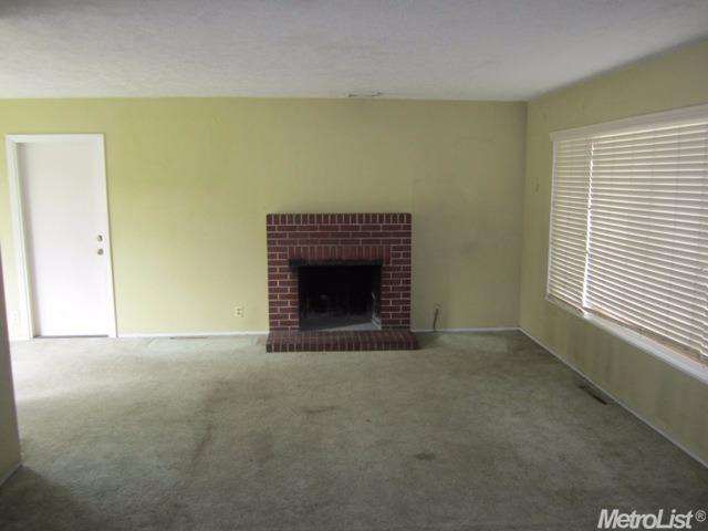 2242 E Flora St, Stockton, CA 95205 photo 2