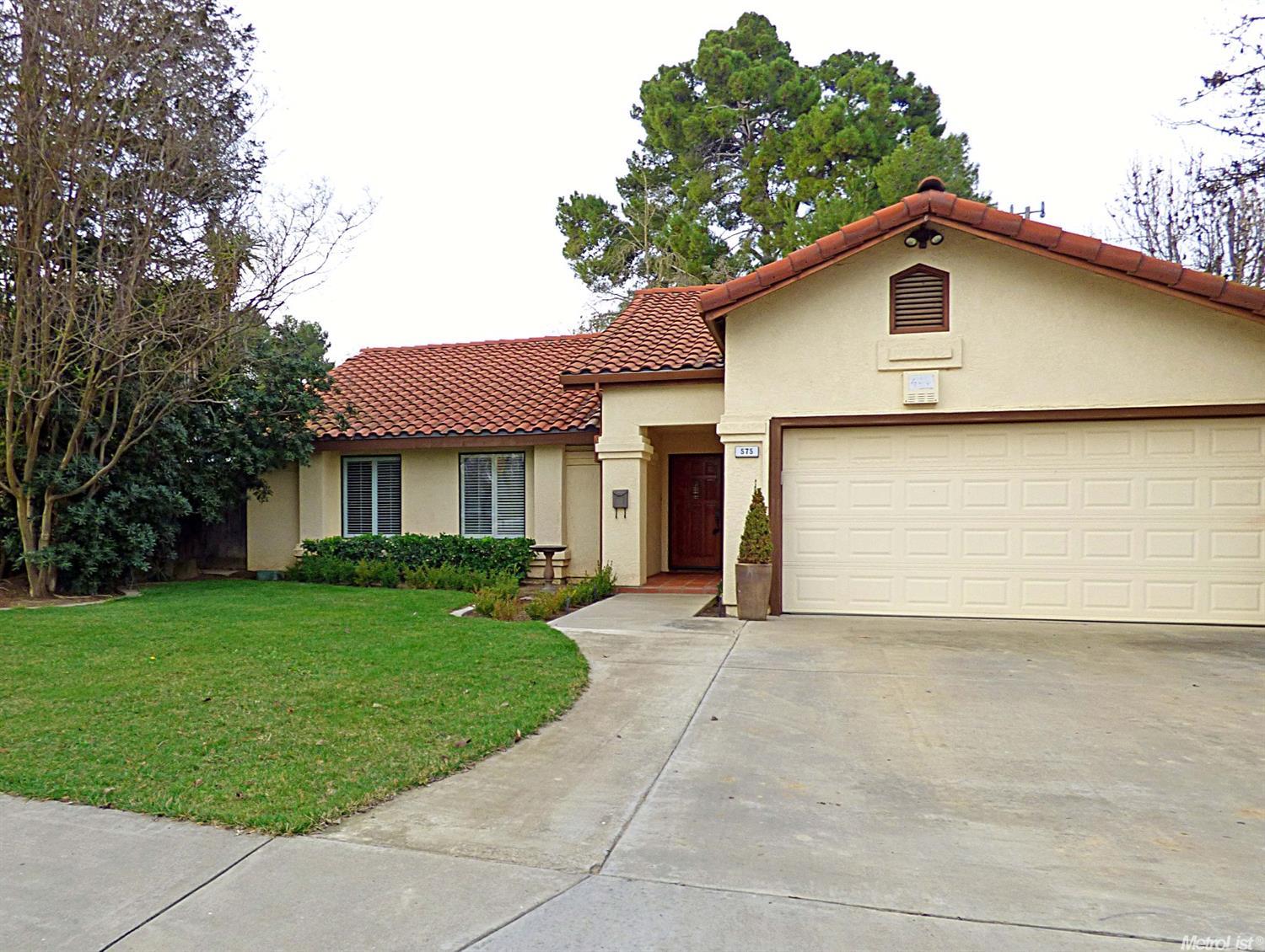 575 J St, Patterson, CA 95363 photo 19