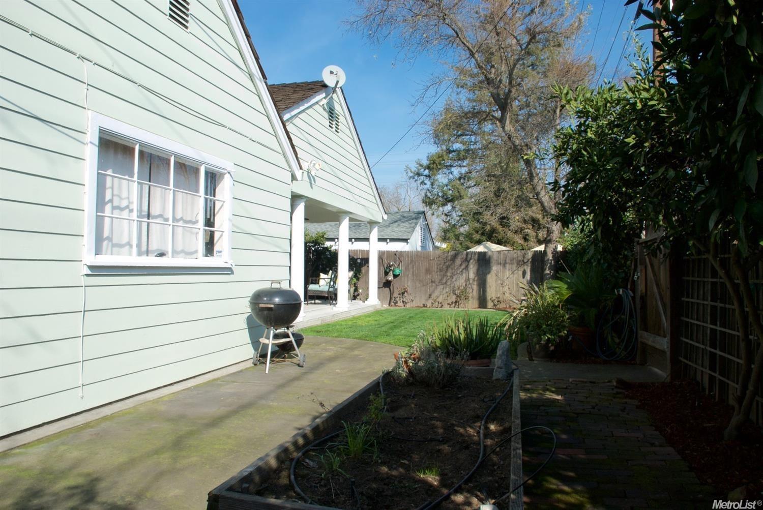 532 Olive Ave, Modesto, CA 95350 photo 22
