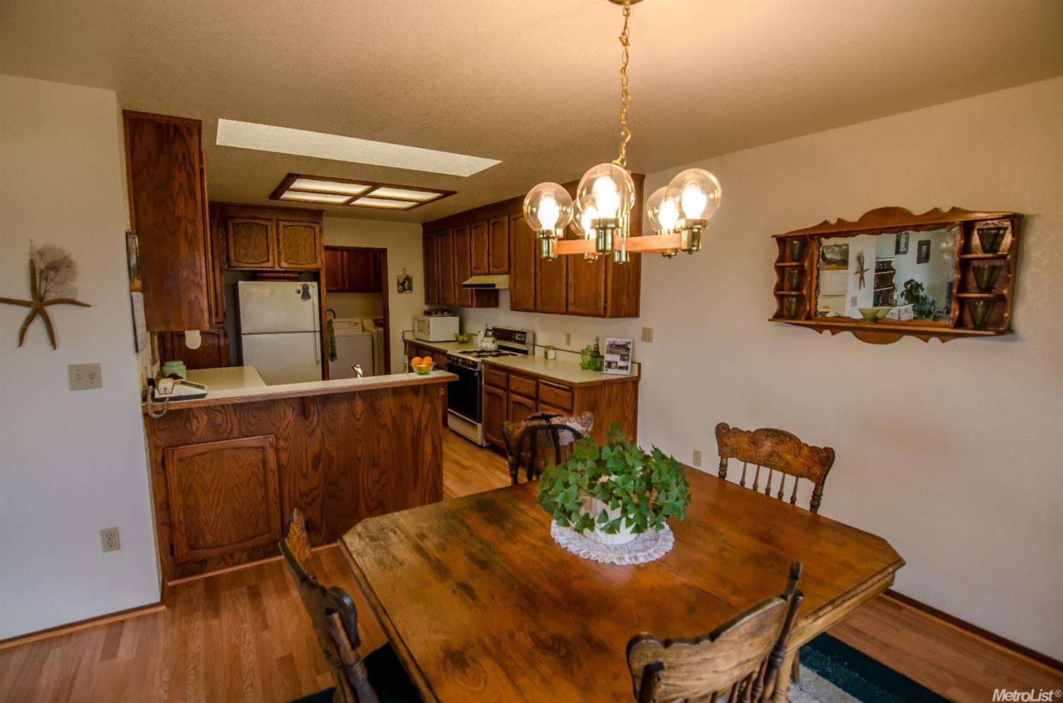 8522 Memory Ln, Auburn, CA 95603 photo 10
