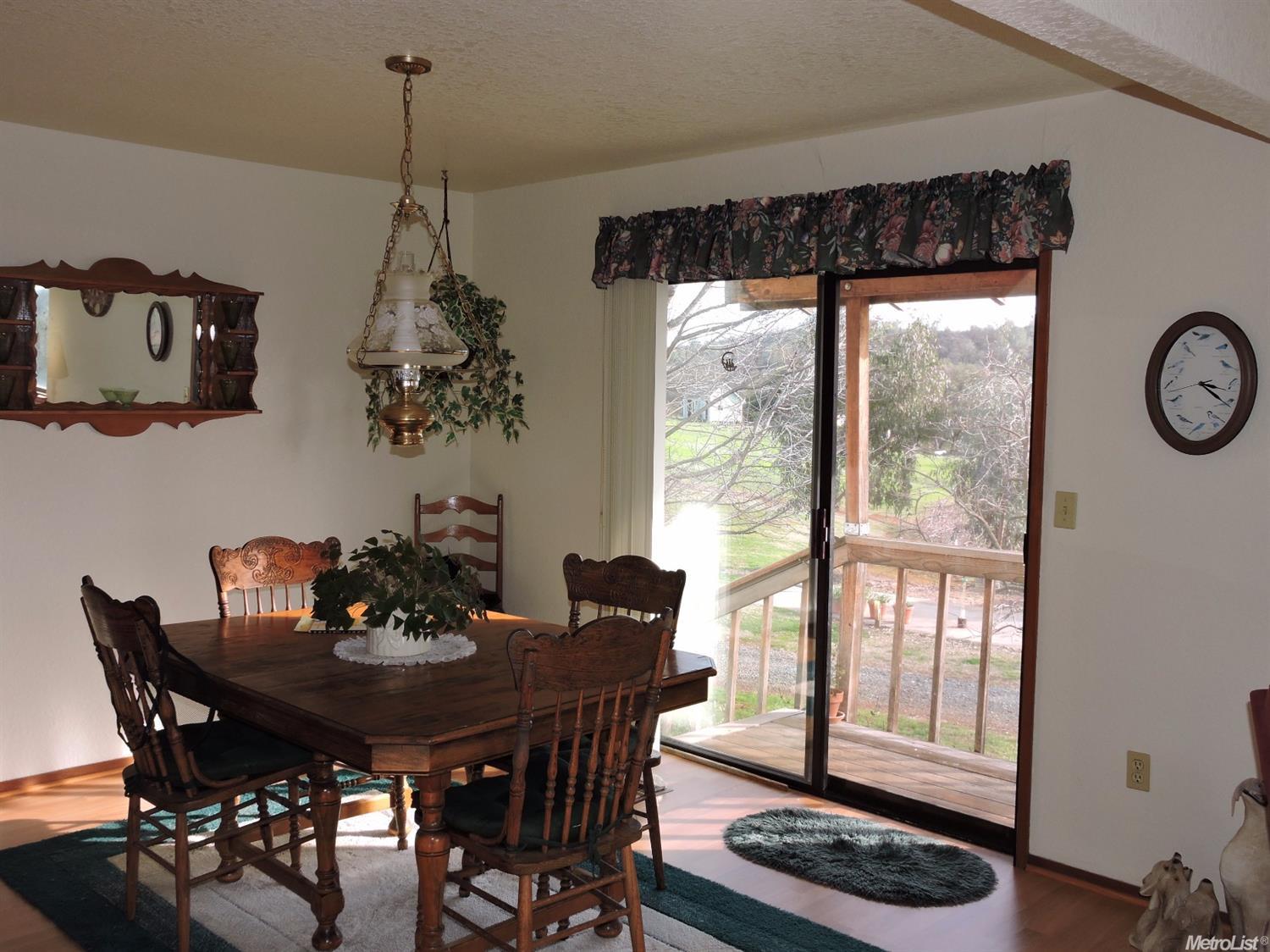 8522 Memory Ln, Auburn, CA 95603 photo 12