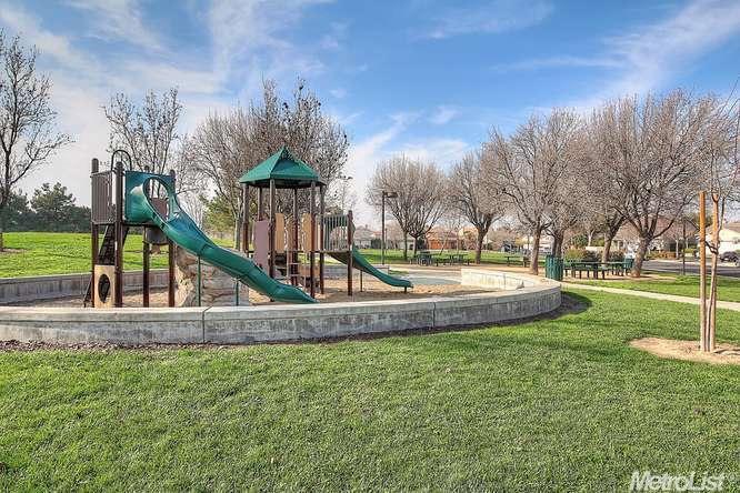1837 Groveview Way, Tracy, CA 95376 photo 14