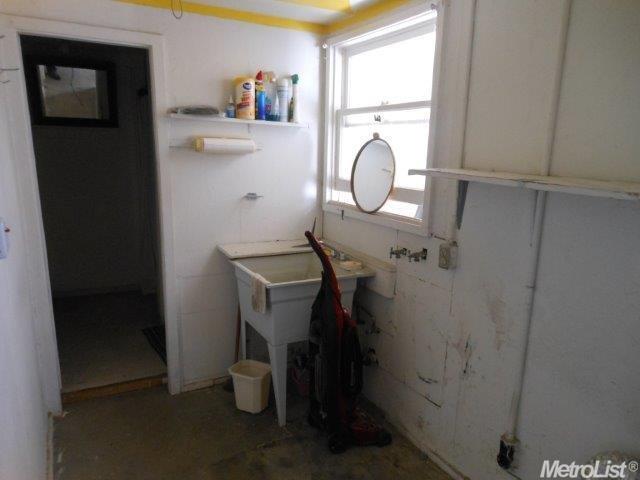 1840 E Hawkeye Ave, Turlock, CA 95380 photo 13