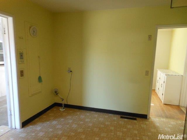 1840 E Hawkeye Ave, Turlock, CA 95380 photo 11
