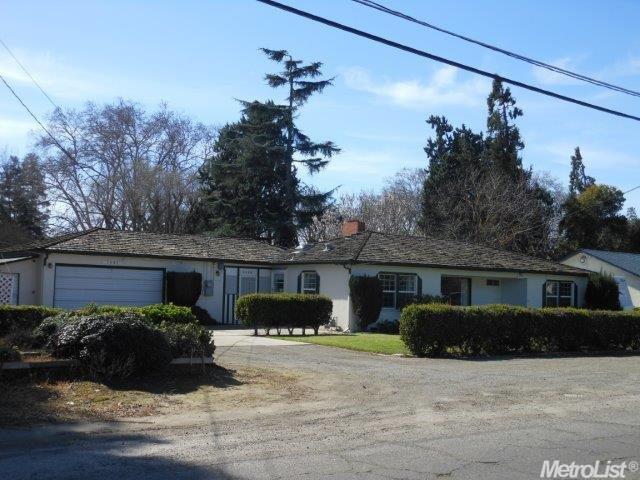 1840 E Hawkeye Ave, Turlock, CA 95380 photo 3