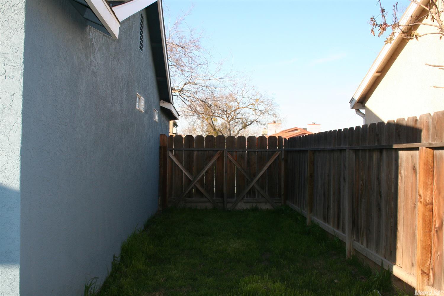 524 Seville Way, Merced, CA 95341 photo 5