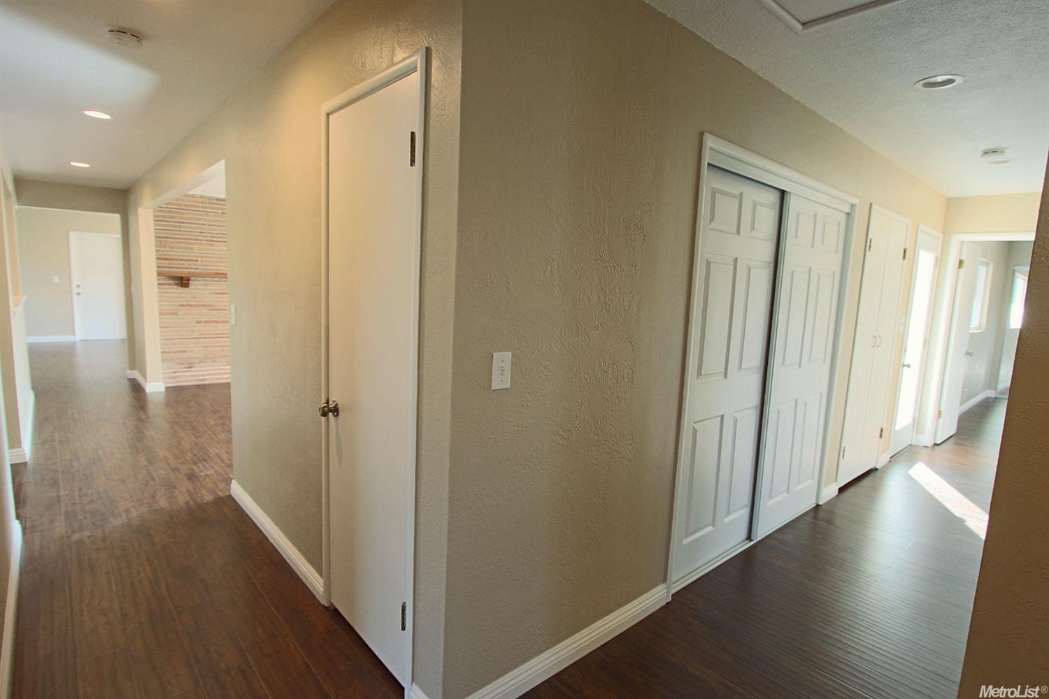 1124 Mount Vernon Dr, Modesto, CA 95350 photo 22