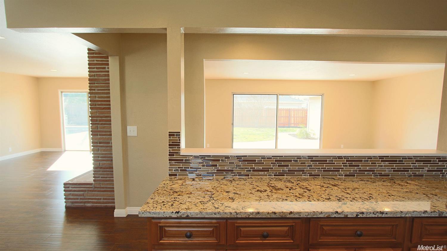 1124 Mount Vernon Dr, Modesto, CA 95350 photo 11