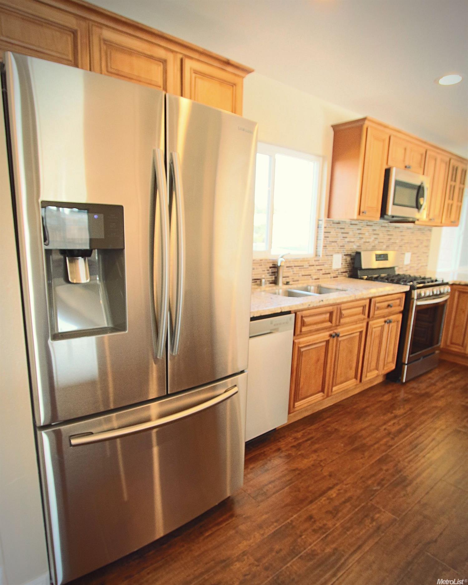 1124 Mount Vernon Dr, Modesto, CA 95350 photo 5
