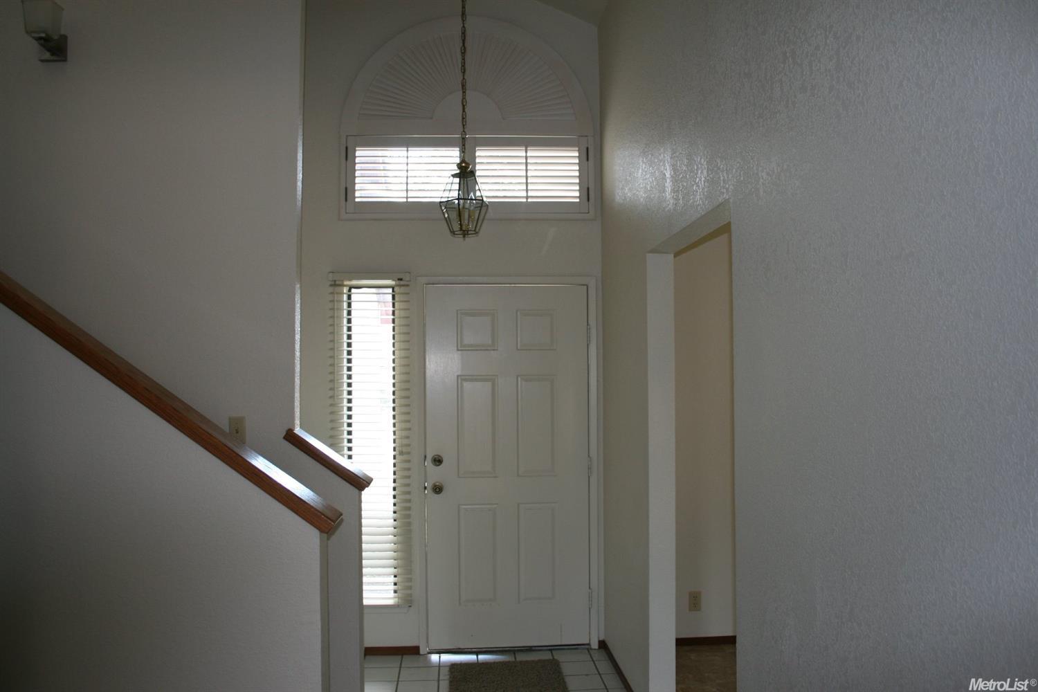 2409 Saddleback Ln, Modesto, CA 95355 photo 5