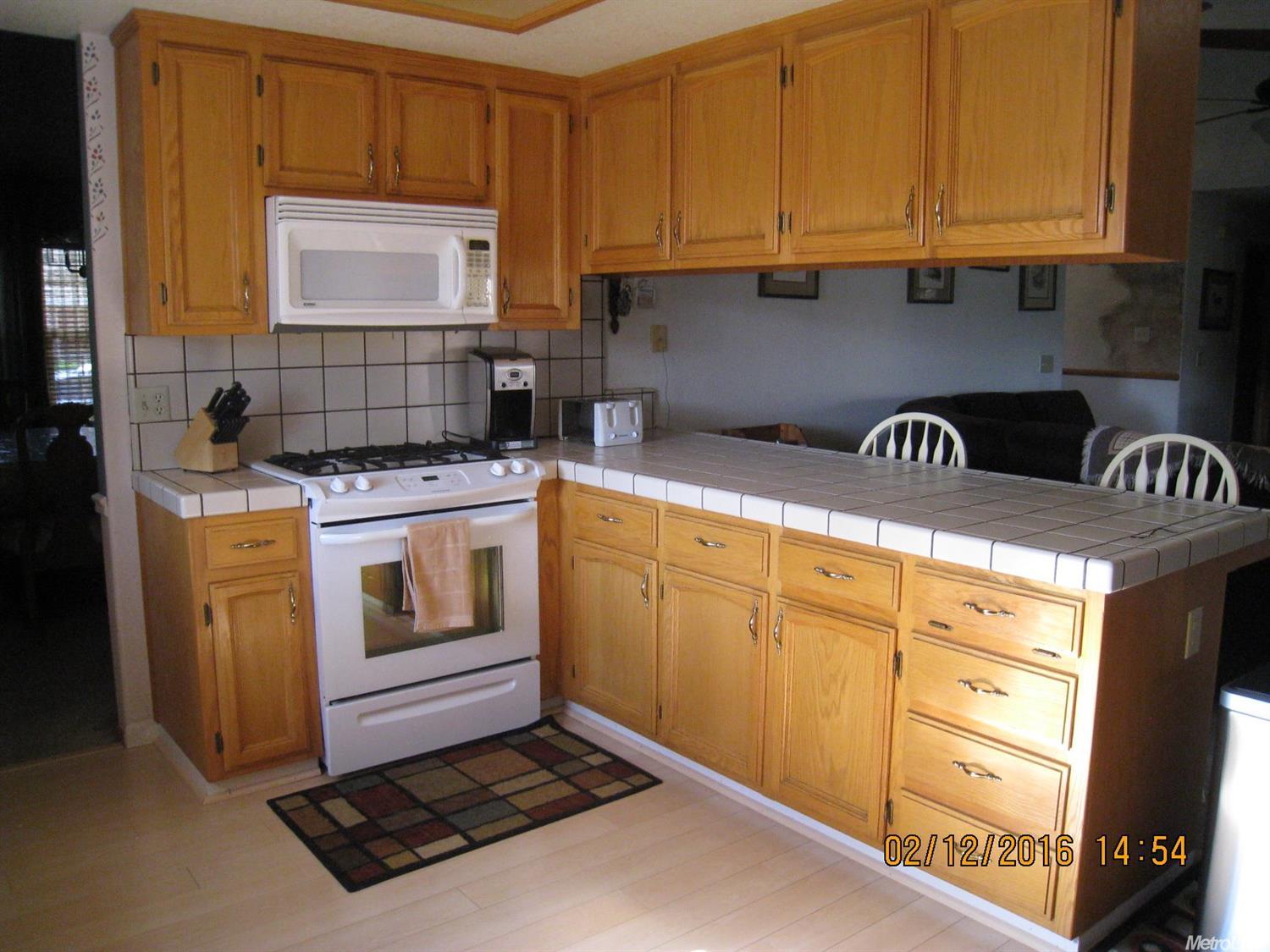 2030 Berkeley Dr, Los Banos, CA 93635 photo 4