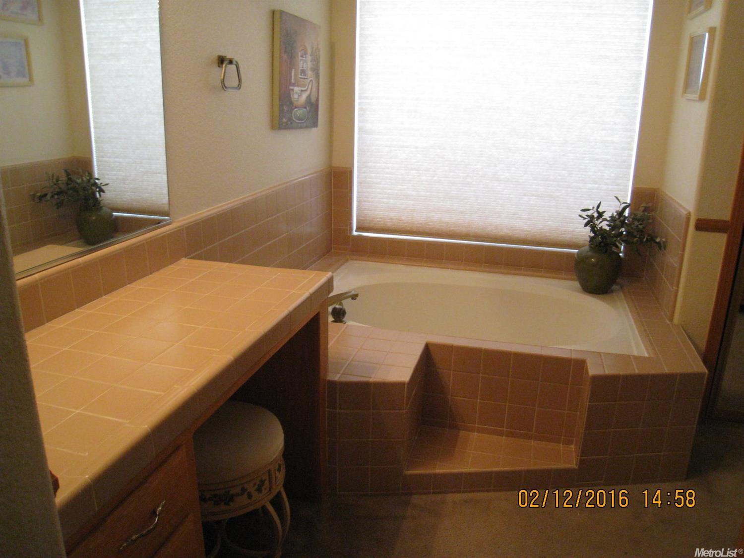 2030 Berkeley Dr, Los Banos, CA 93635 photo 15