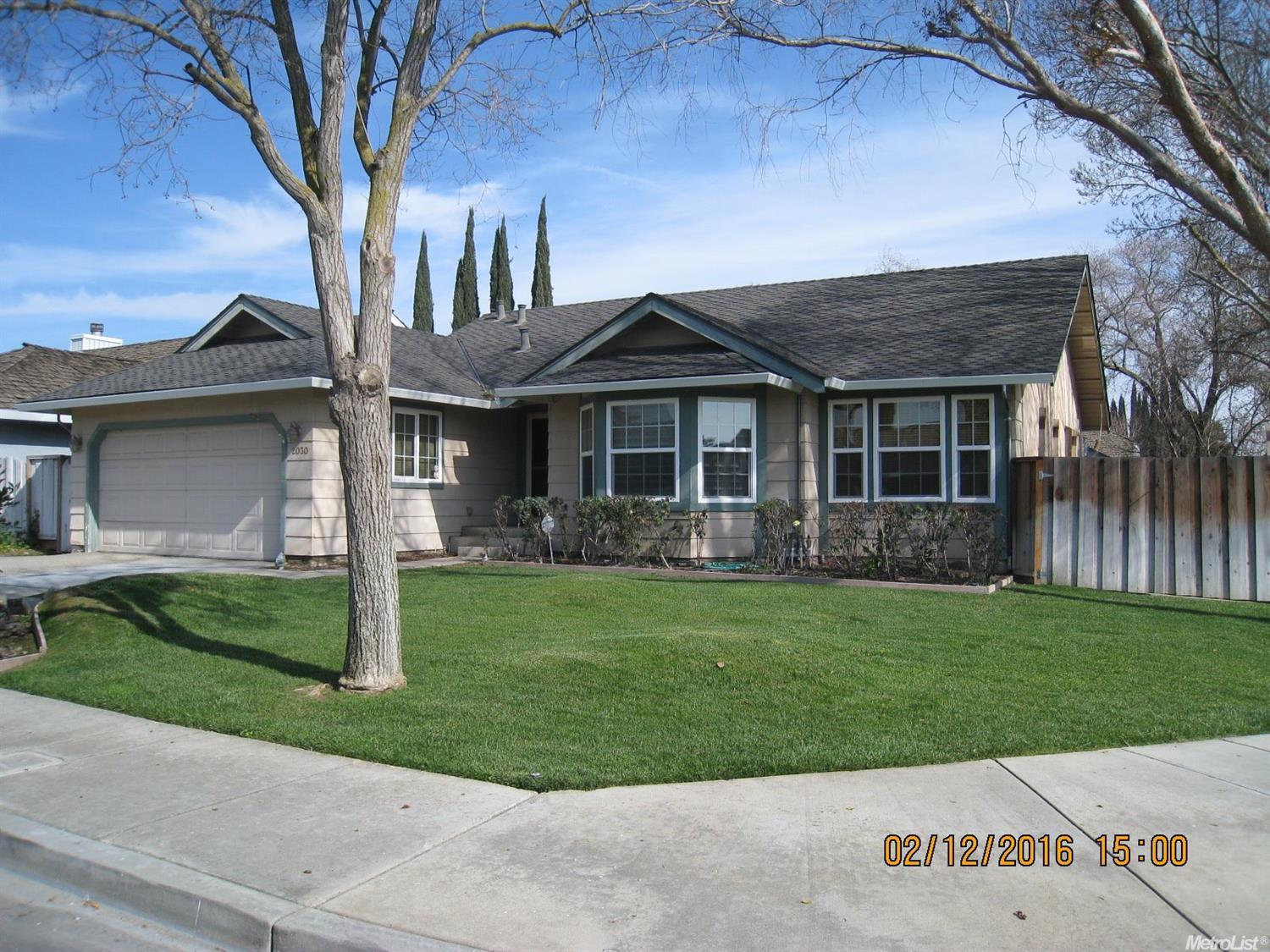 2030 Berkeley Dr, Los Banos, CA 93635 photo 1