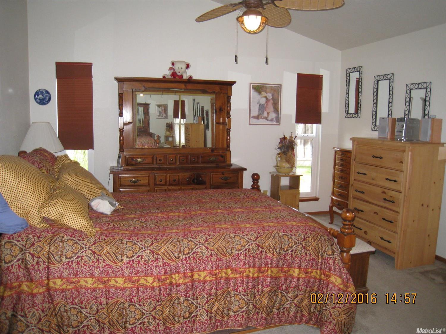 2030 Berkeley Dr, Los Banos, CA 93635 photo 12