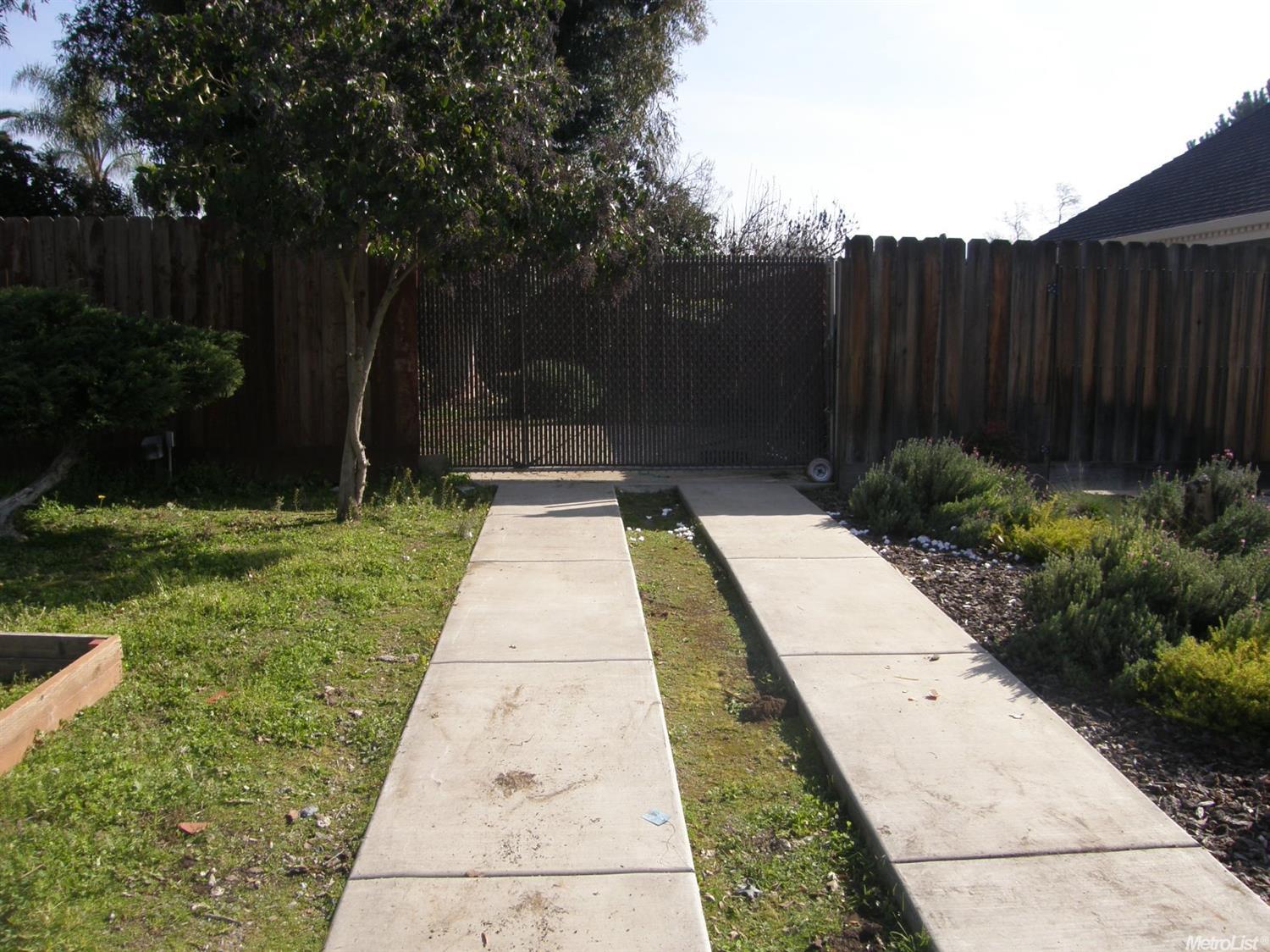 1120 Springcreek Dr, Modesto, CA 95355 photo 7