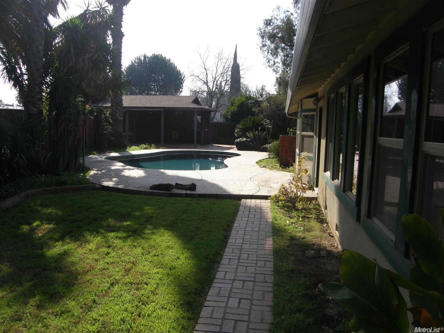 1120 Springcreek Dr, Modesto, CA 95355 photo 24