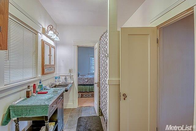 810 S Central Ave, Lodi, CA 95240 photo 11