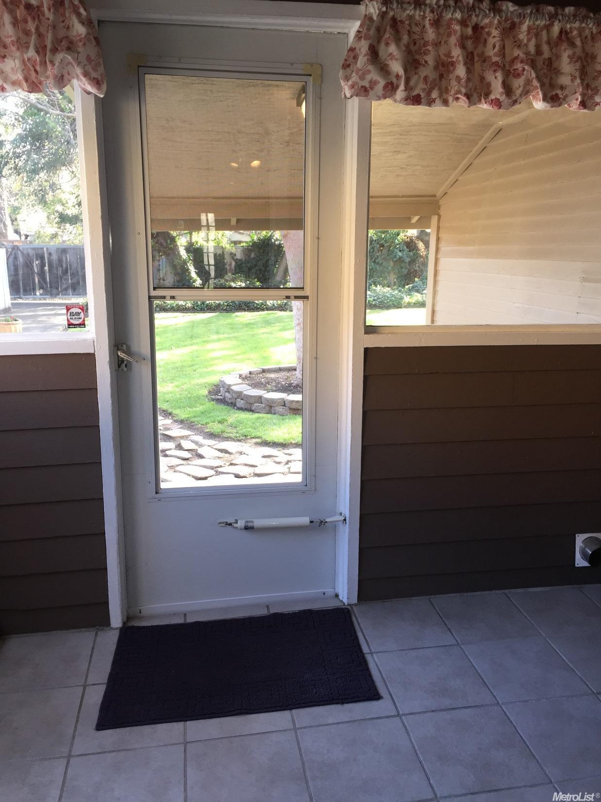 656 W Main St, Turlock, CA 95380 photo 6