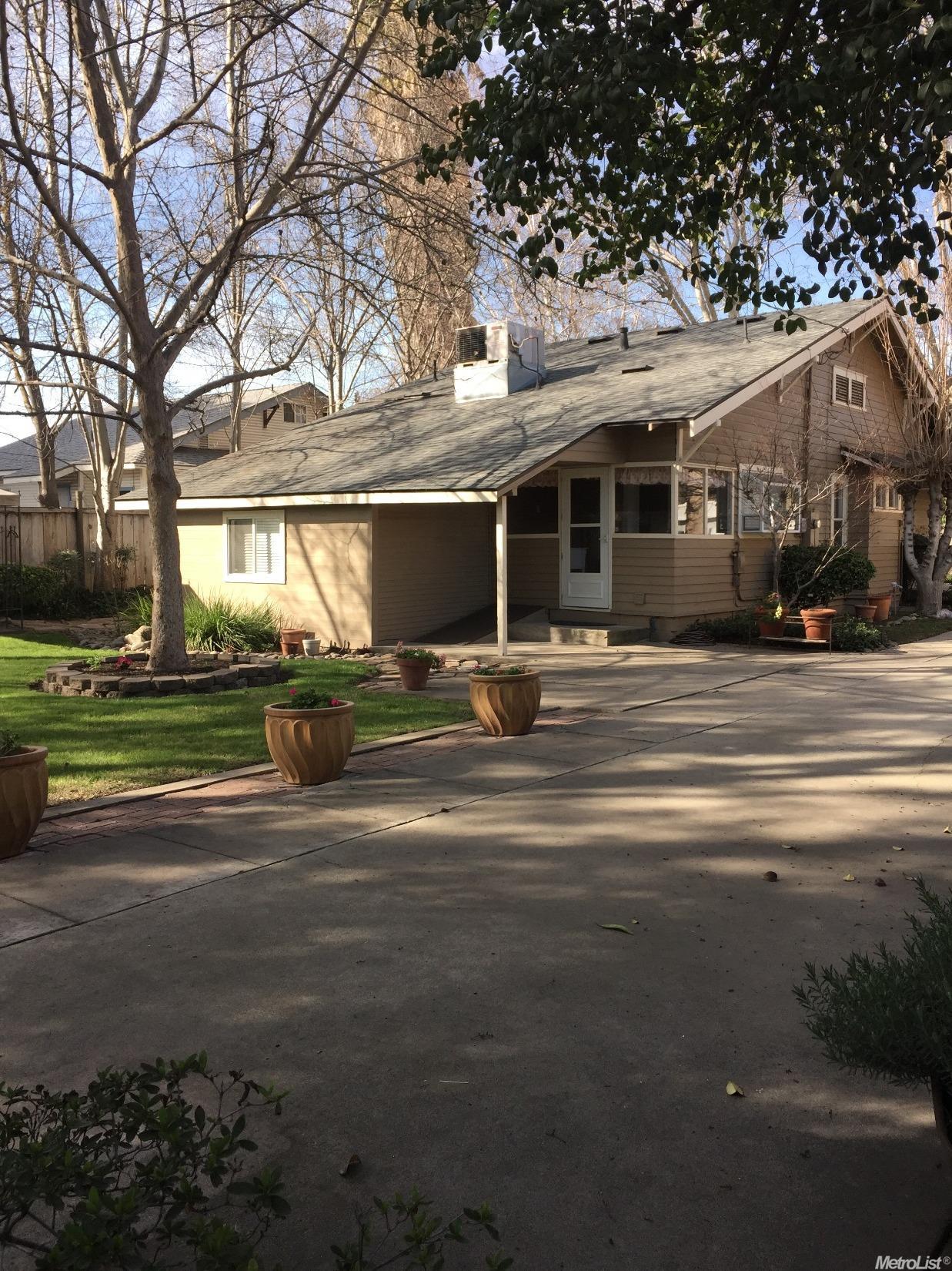 656 W Main St, Turlock, CA 95380 photo 13