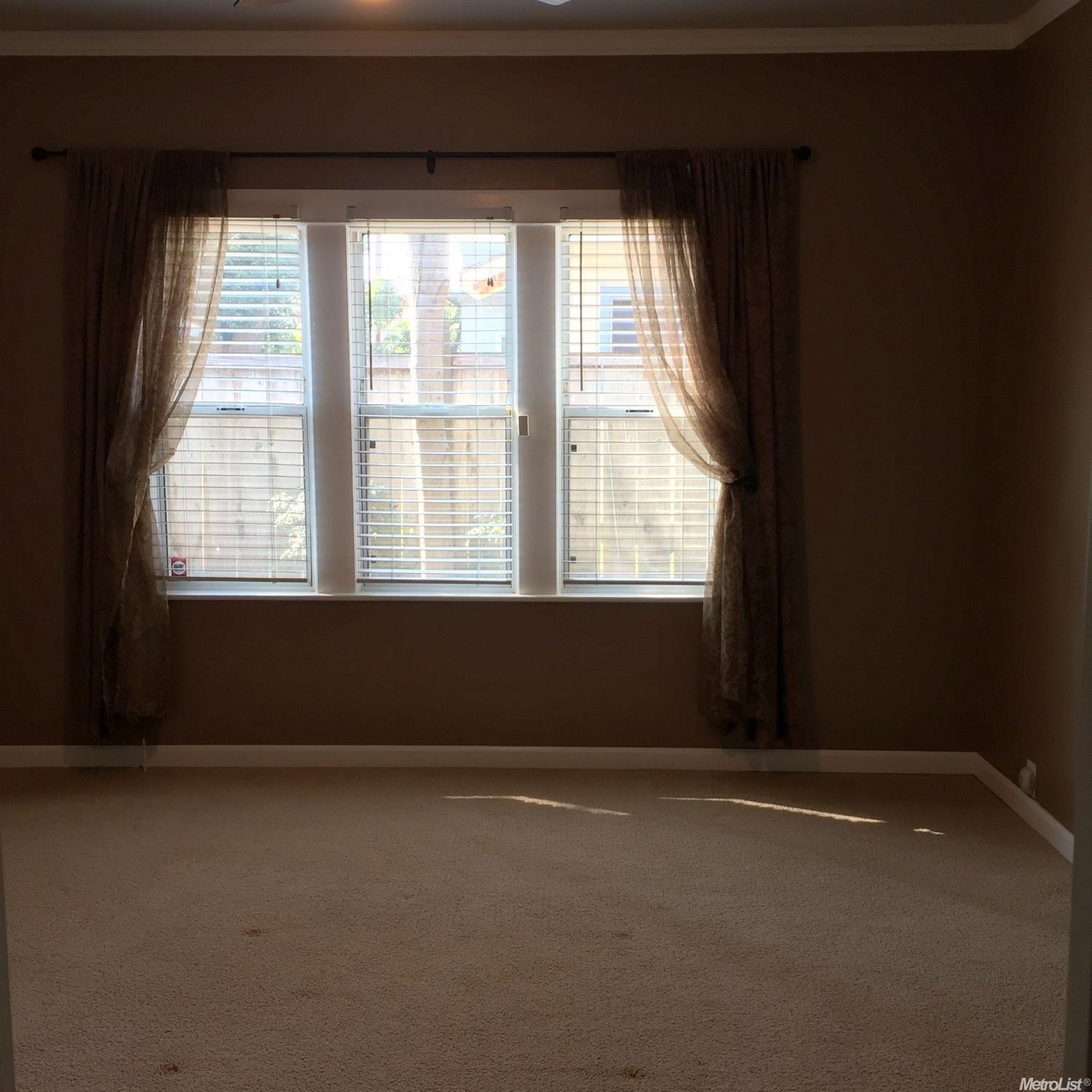 656 W Main St, Turlock, CA 95380 photo 17