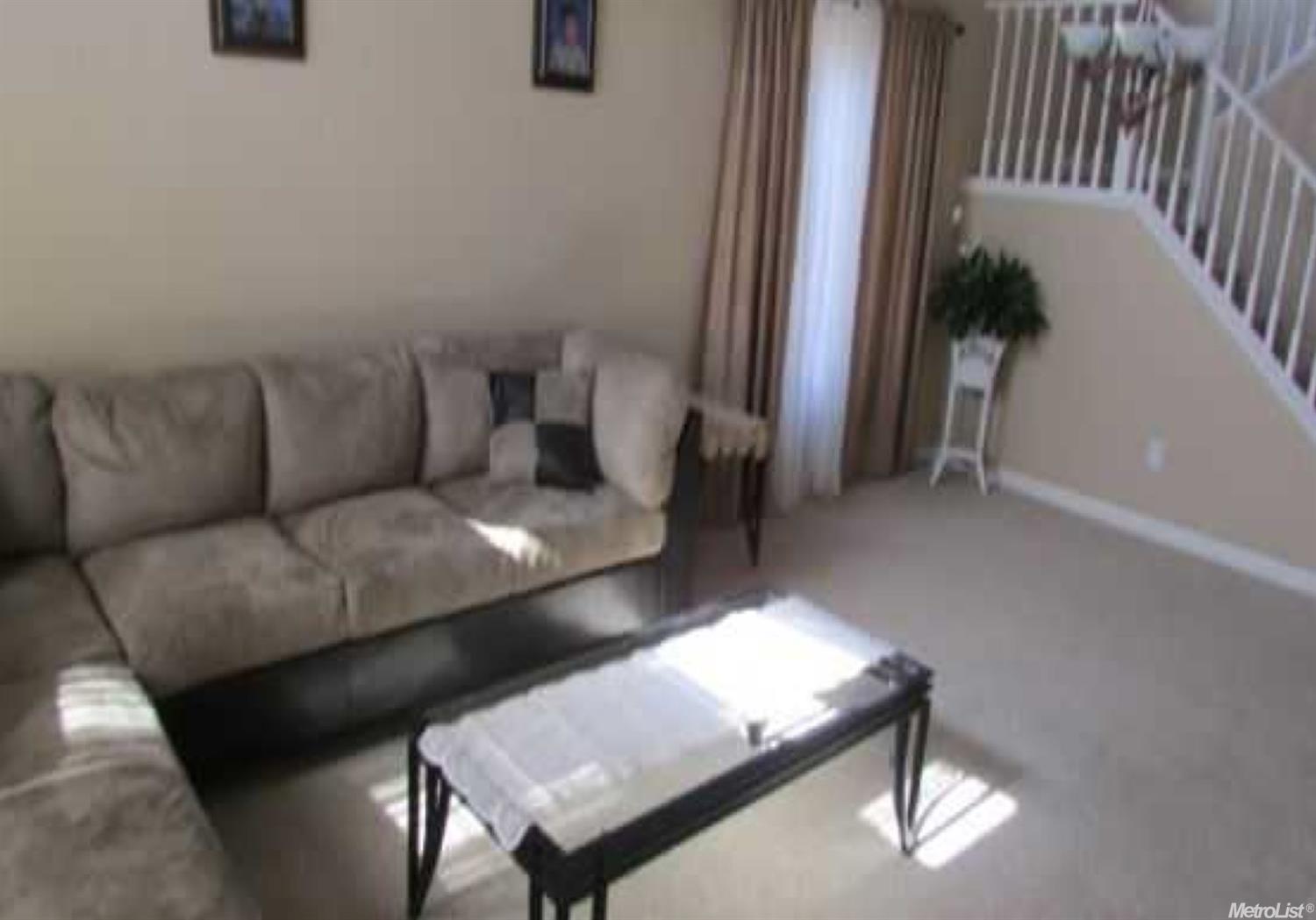 1373 Evergreen, Tracy, CA 95376 photo 2