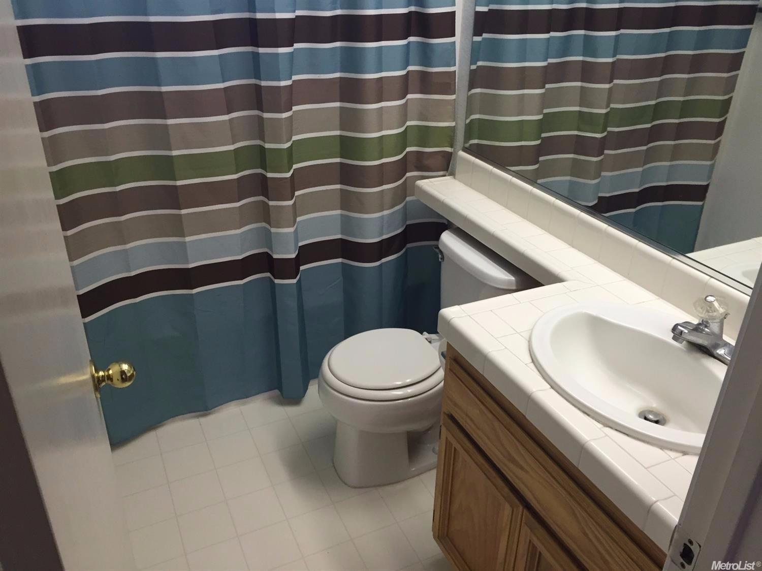 8139 Deer Spring Cir, Antelope, CA 95843 photo 11